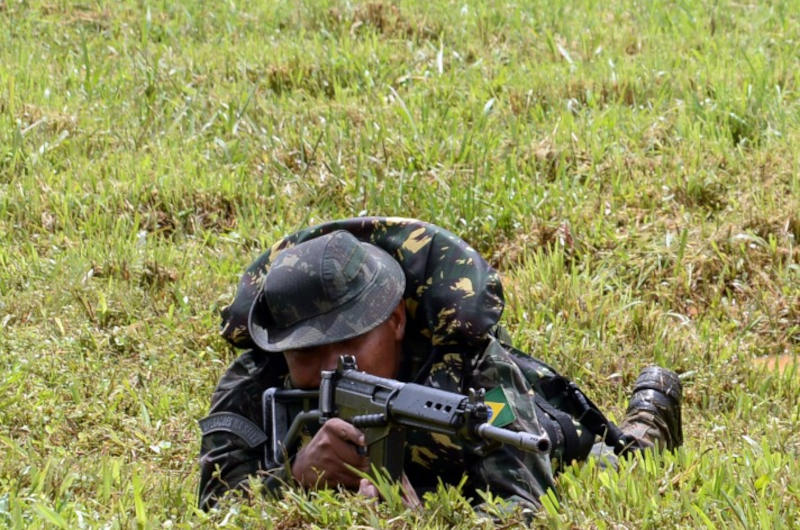 Forças Armadas realizam patrulhamento na fronteira com Suriname