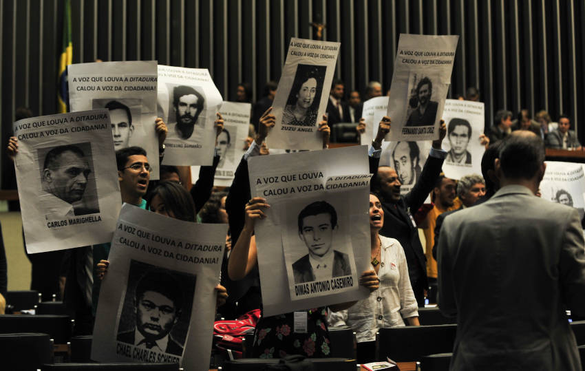 Comissão Nacional da Verdade confirmou 434 mortes e desaparecimentos de vítimas da ditadura militar. | Foto: Antonio Cruz/ Agência Brasil